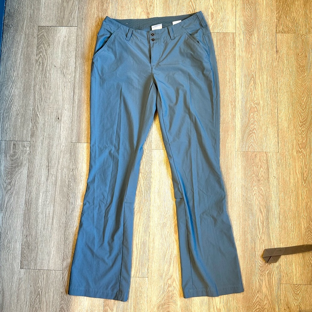 Ladies Columbia lightweight stretch pants sz 8